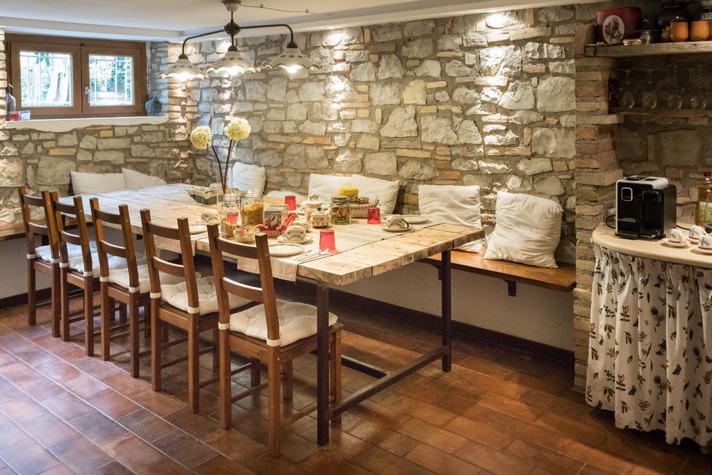 Bed and breakfast Assisi Charme Extérieur photo