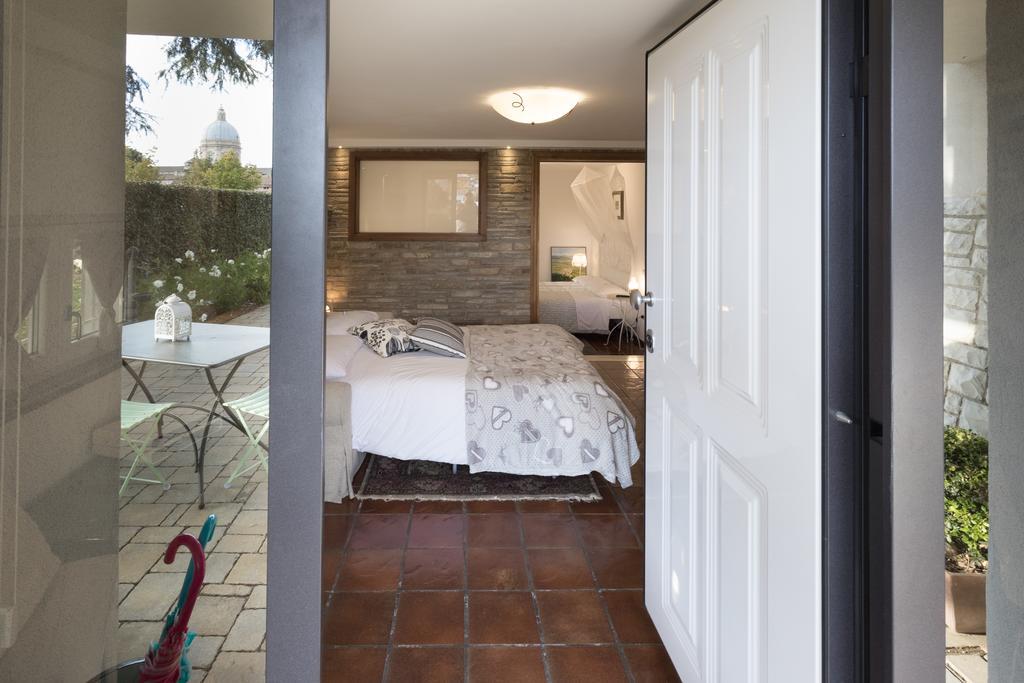 Bed and breakfast Assisi Charme Extérieur photo